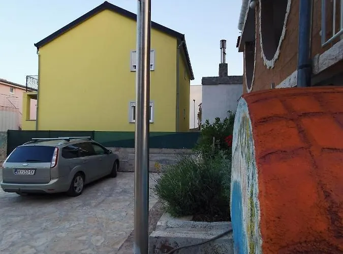 Slavica * Rogoznica (Sibenik-Knin)